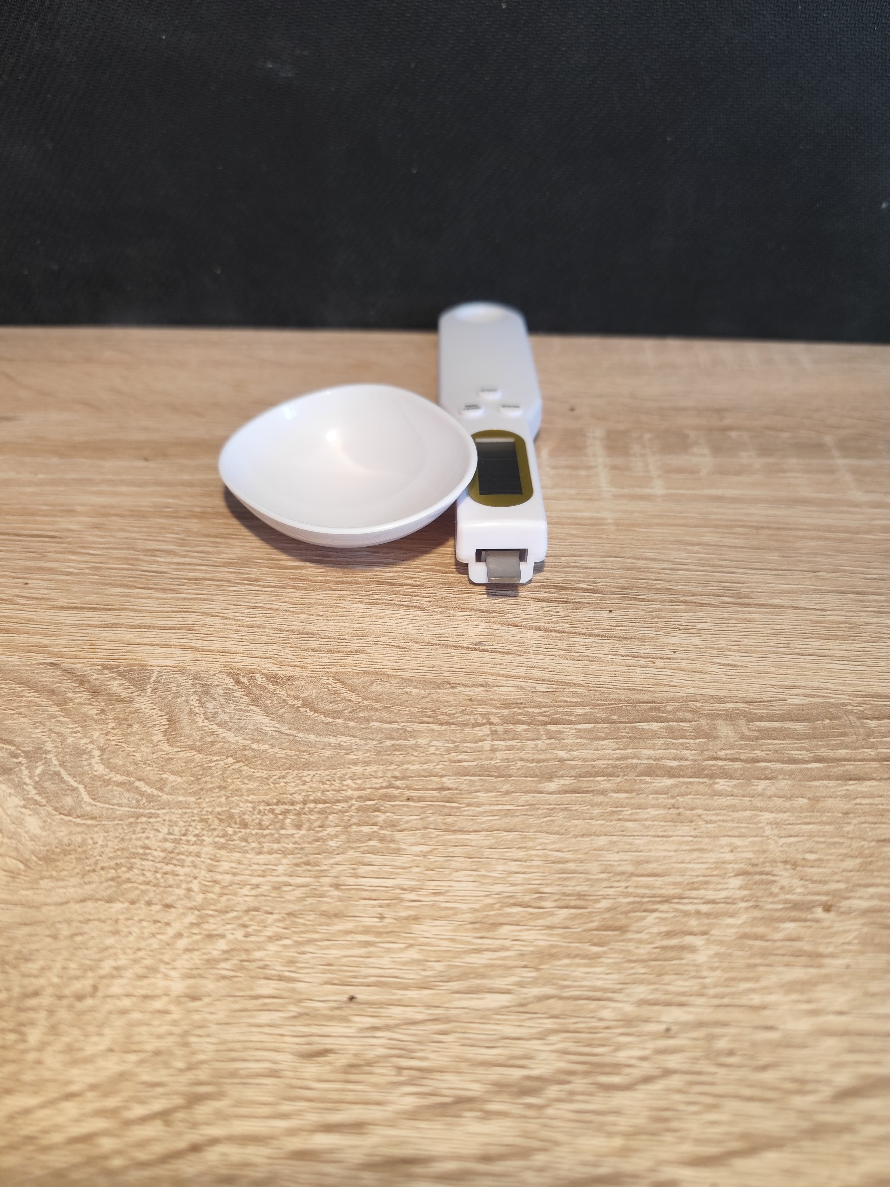 Precyzyjna cyfrowa łyżka wagowa LCD 500g 0,1g ☕