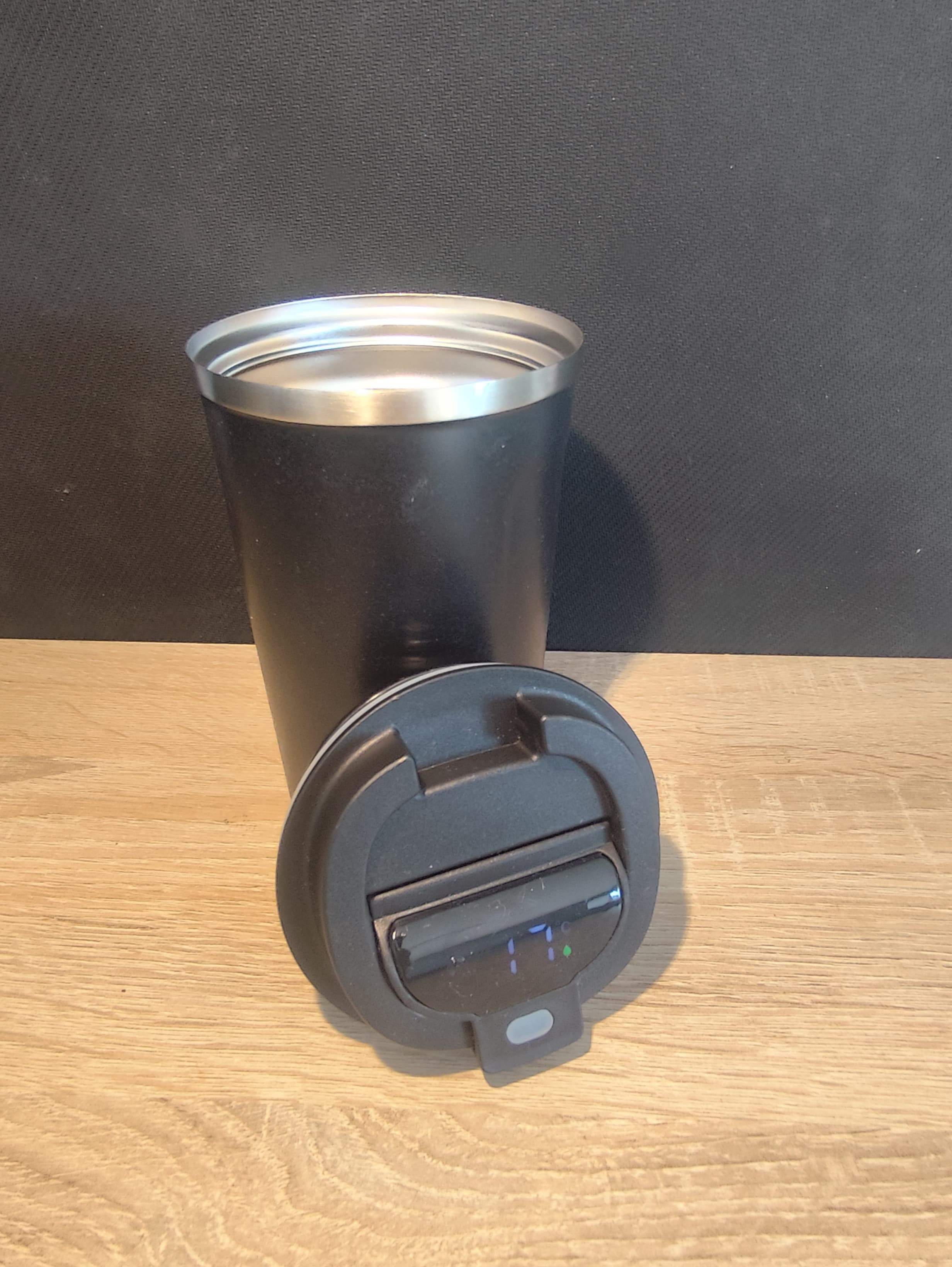 Izolowany termos stalowy 380/510 ml z wyświetlaczem 🌡️