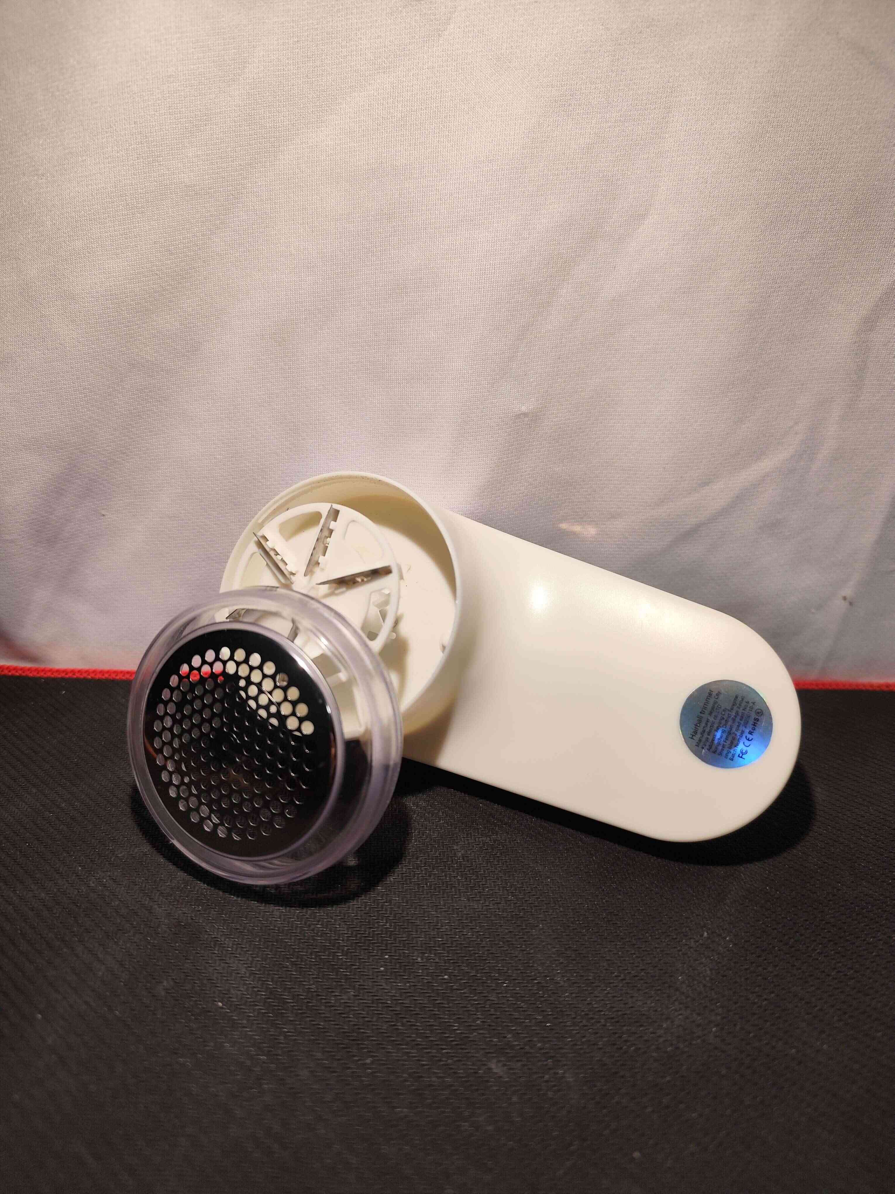 Przenośna kulka usuwająca kłaczki USB LCD 3-stopniowa 🔋